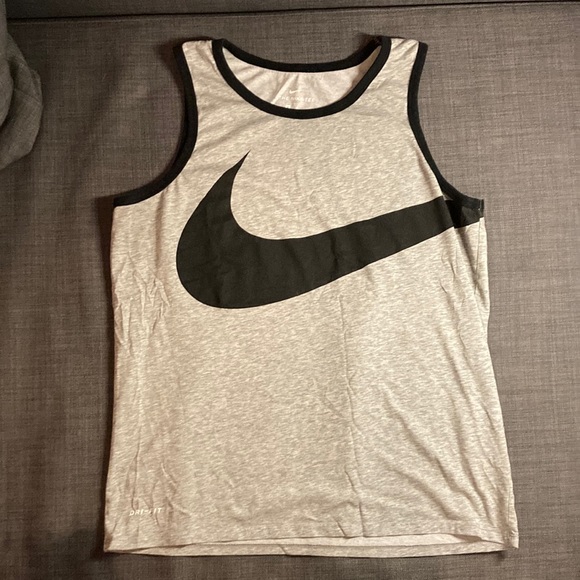 Nike Tank Top - Picture 1 of 3